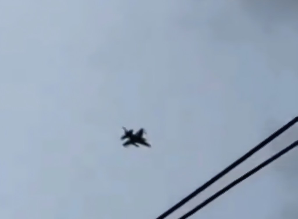 Evacúan mina de Bauxilum en Los Pijiguaos tras sobrevuelo de aviones de combate