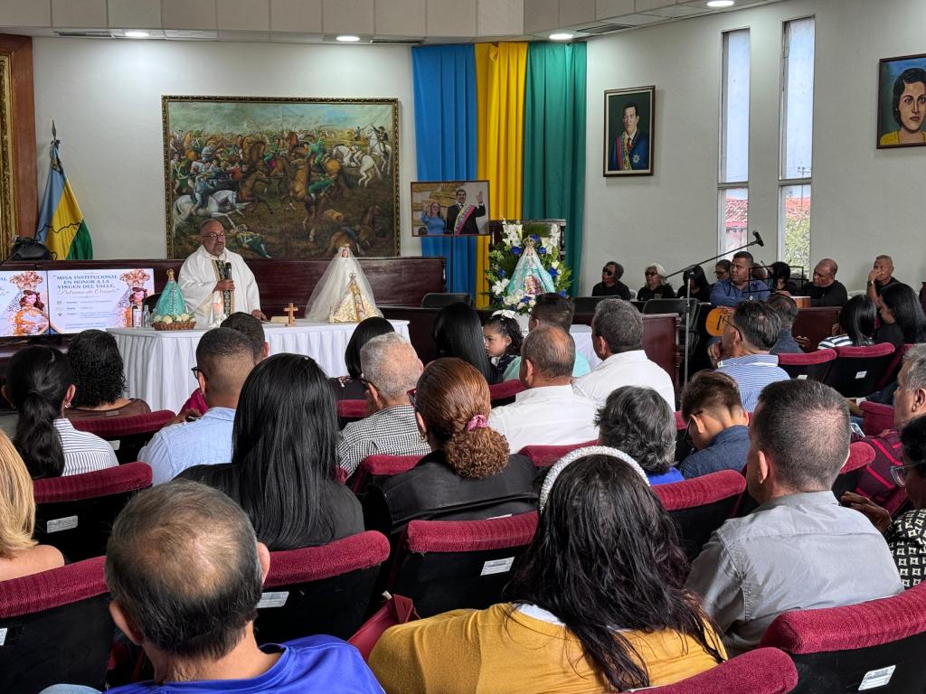 Consejo Legislativo de Anzoátegui celebra misa en honor a la Virgen del&nbsp;Valle