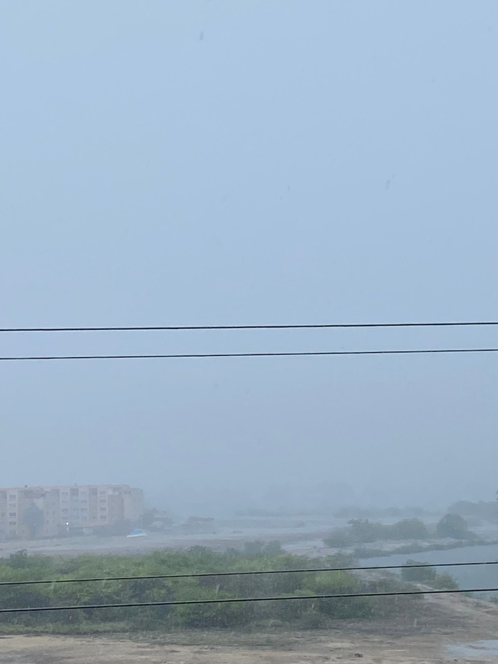 Onda tropical 47 genera lluvias en la zona norte de Anzoátegui