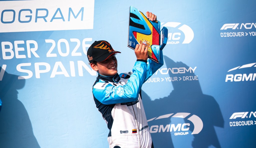 El venezolano Alessandro González conquista el podio mundial de karting en&nbsp;España&nbsp;
