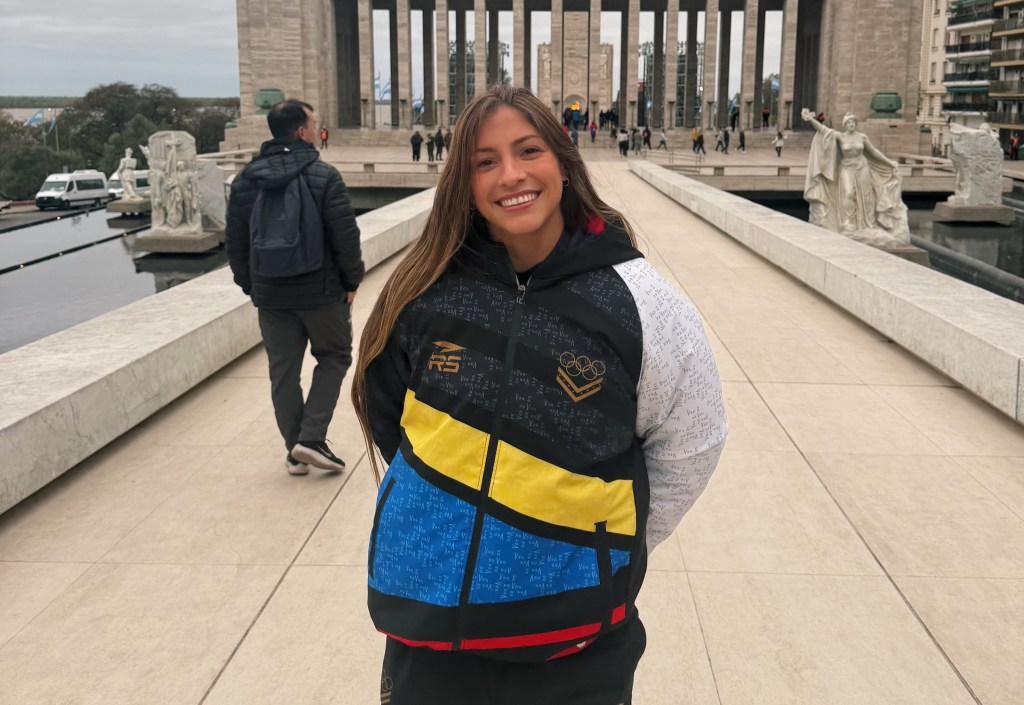 Venezolana Lismar Lyon gana el oro y establece récord suramericano en&nbsp;natación