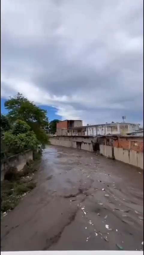 Reportan aumento de la Quebrada La Culebra en&nbsp;Guanta