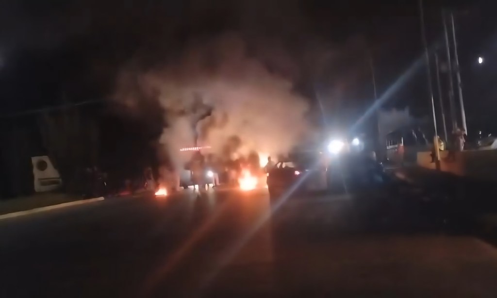 Salieron a protestar en Puerto Píritu por apagones de hasta 7 horas, piden cronograma de&nbsp;racionamiento