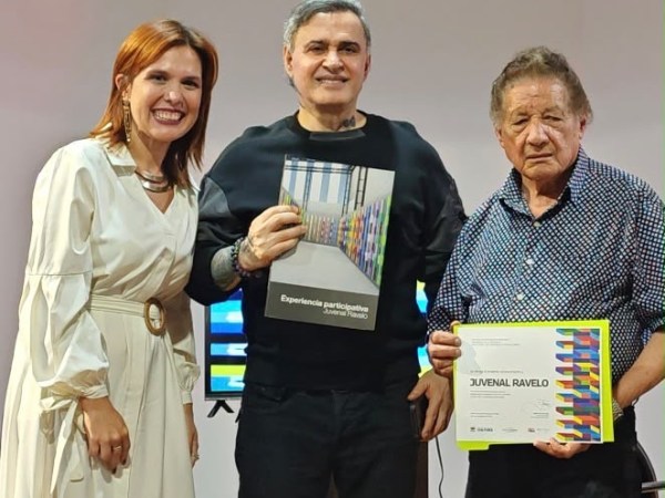 Tarek William Saab encabezó homenaje a Juvenal Ravelo por la Gran Misión Viva&nbsp;Venezuela