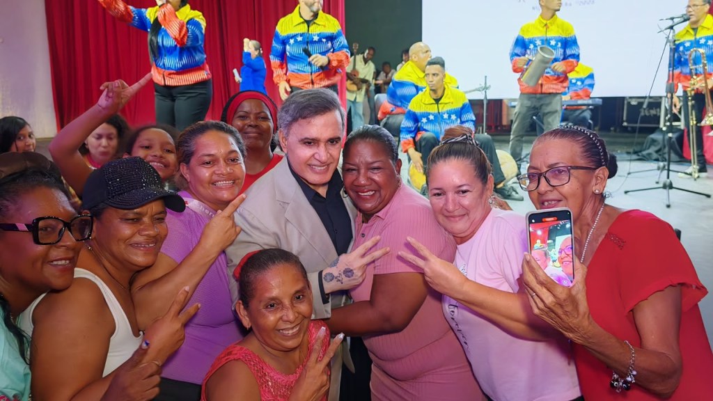 Tarek William Saab: la tradición popular y el Sistema de Orquestas se unió en La Guaira