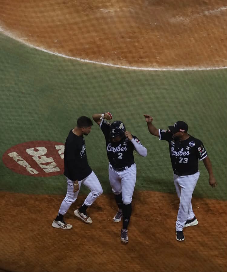 Poderío y tensión en Puerto La Cruz: Caribes venció a Magallanes en una noche&nbsp;caliente