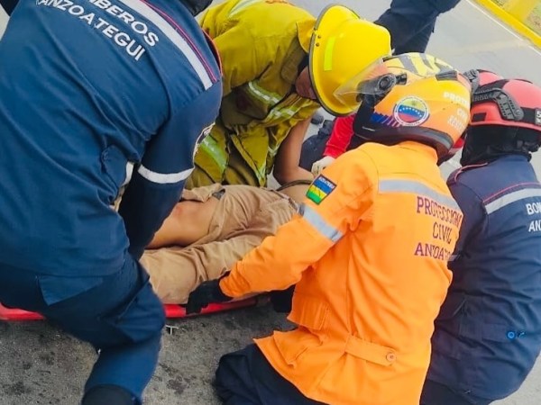 Un lesionado tras accidente de tránsito en&nbsp; Barcelona este martes 13 de&nbsp;octubre