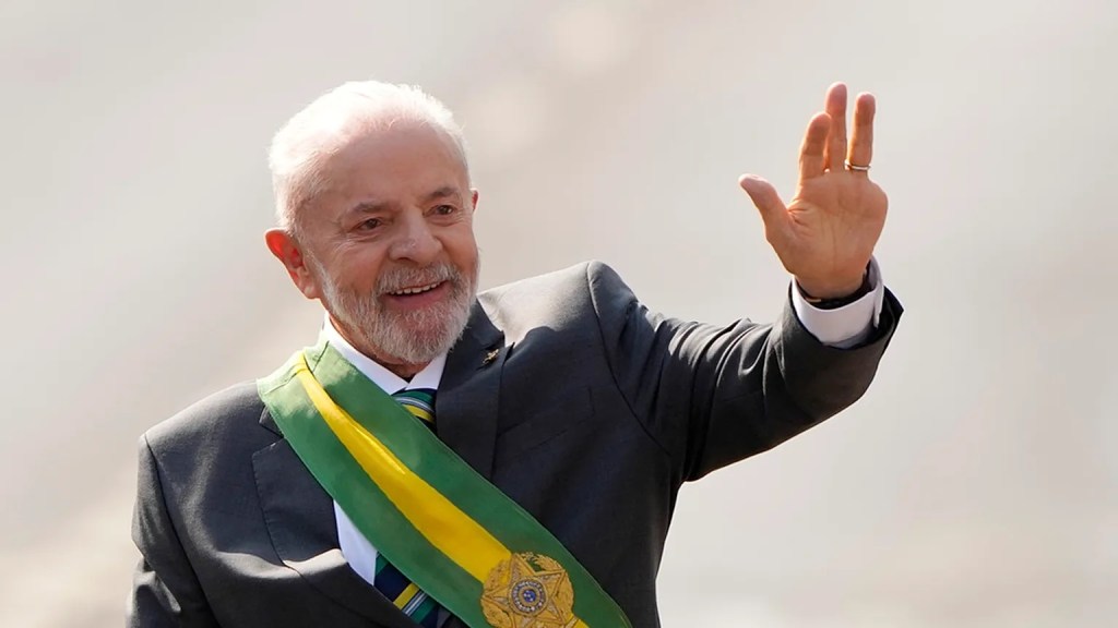 Lula da Silva ganó la presidencia de Brasil y aseguró su cuarto mandato