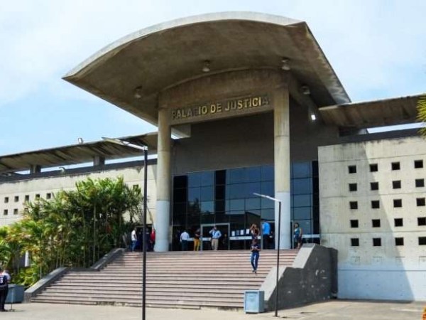 Tribunal de Anzoátegui dictó medida preventiva privativa de libertad para dos sacerdotes de Barcelona&nbsp;&nbsp;