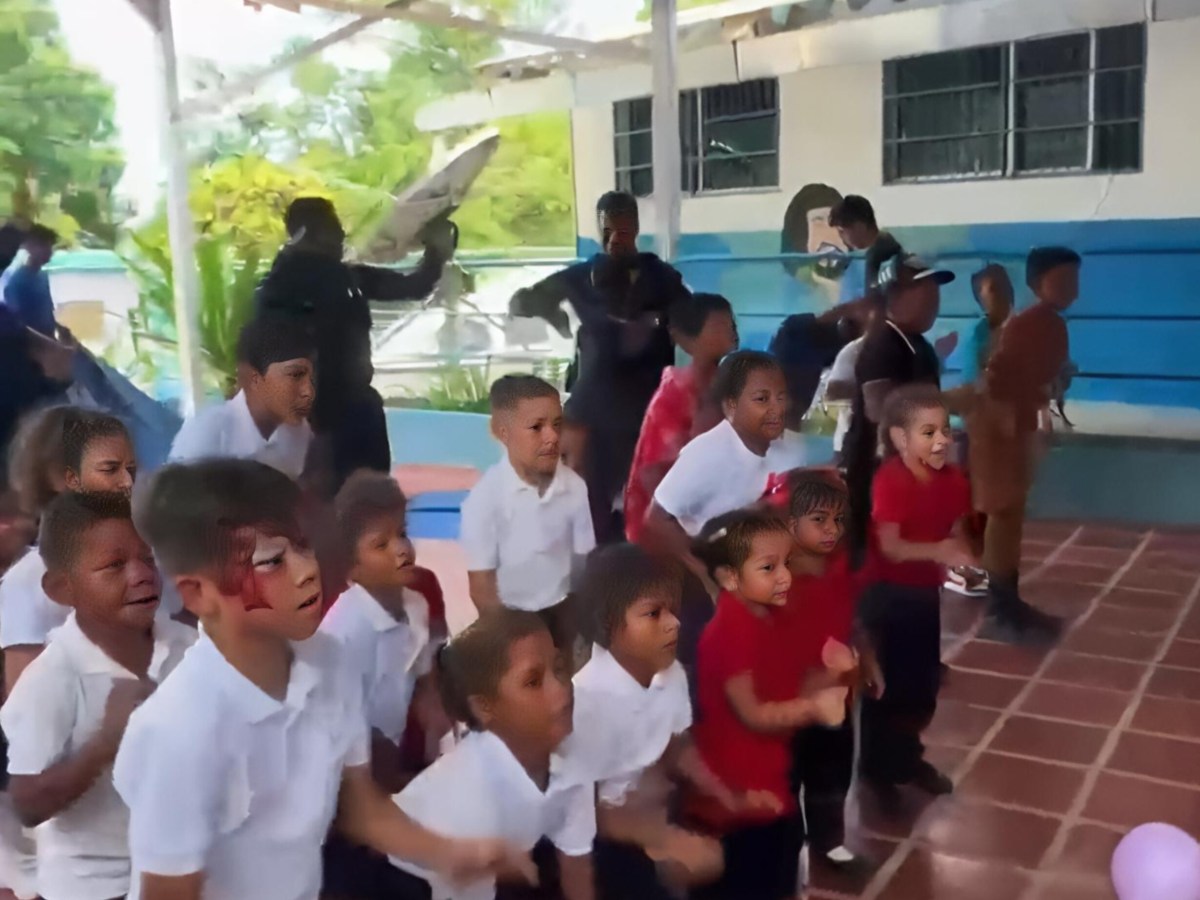 Estudiantes&nbsp; de la unidad educativa Valle Seco disfrutaron un día de&nbsp;esparcimiento