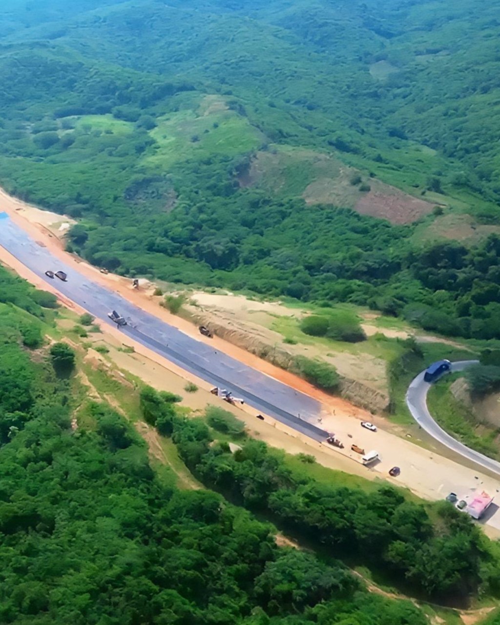 Anzoátegui: Avanzan labores de construcción de Autopista Gran Mariscal de Ayacucho