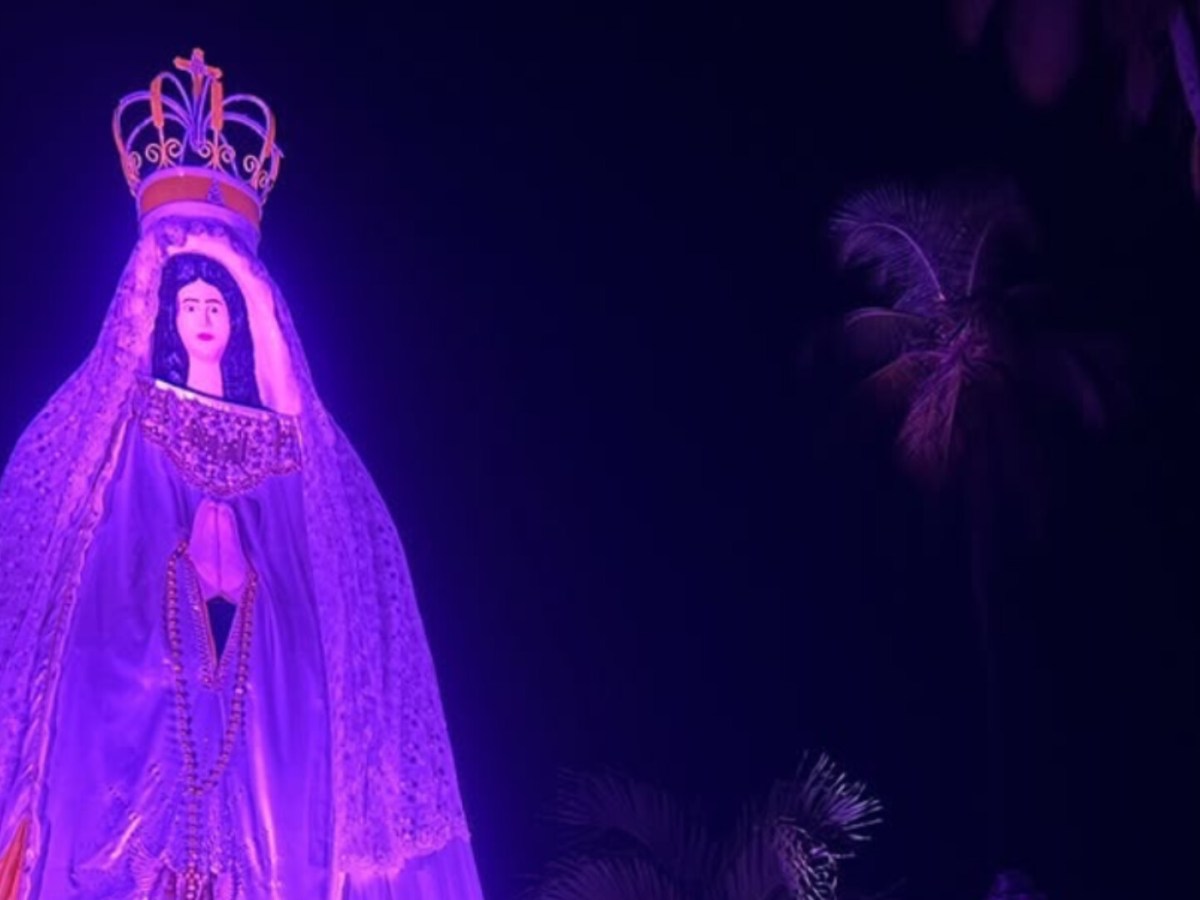 Virgen de Barro de Lechería se vistió de rosa&nbsp; en el día de la Prevención del cáncer de&nbsp;mama