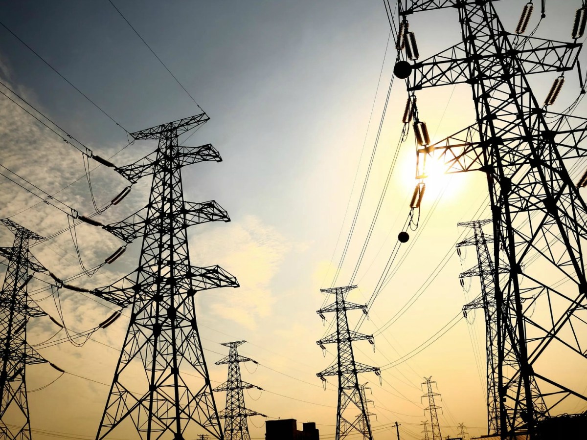 Anuncian reforma para el Sistema Eléctrico&nbsp;Nacional